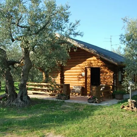 4 * Tocco da Casauria